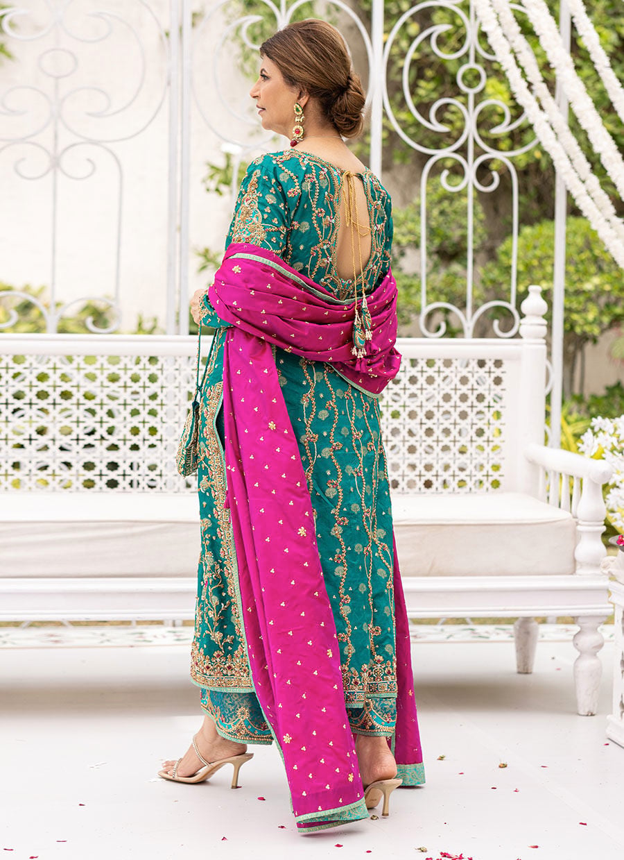 Avisa Emerald luxury green suit | Salmaqadir