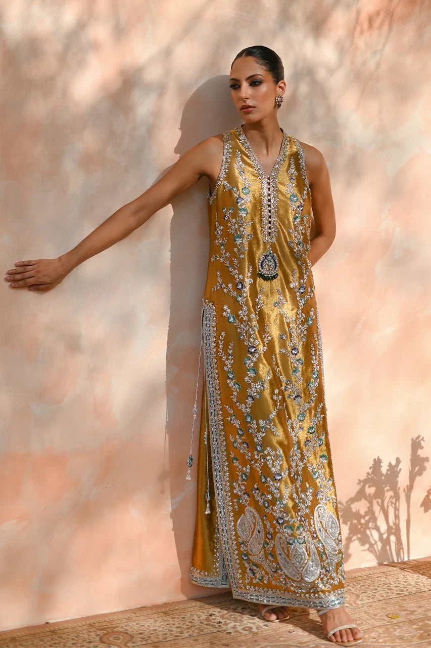 Maliya golden luxury mesuri suit Salmaqadir