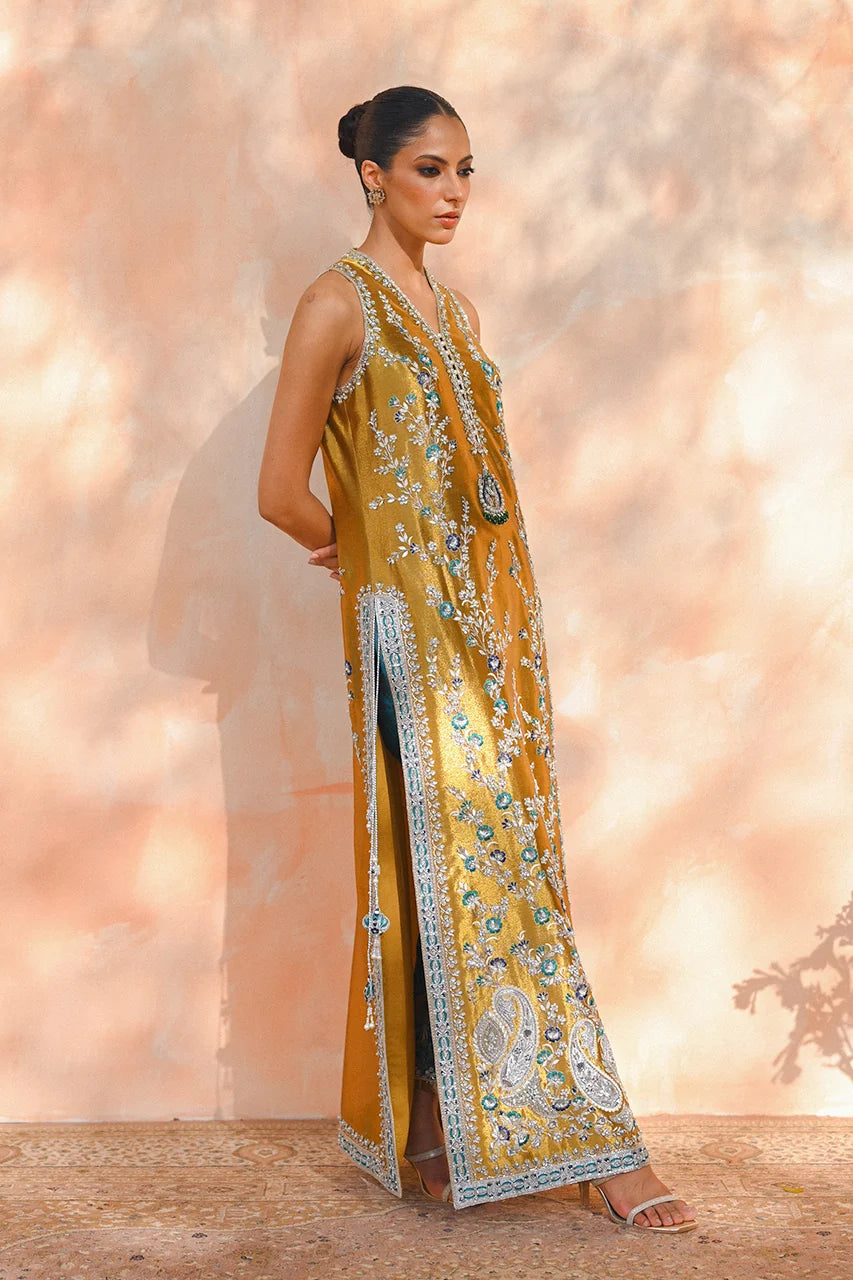 Maliya golden luxury mesuri suit Salmaqadir