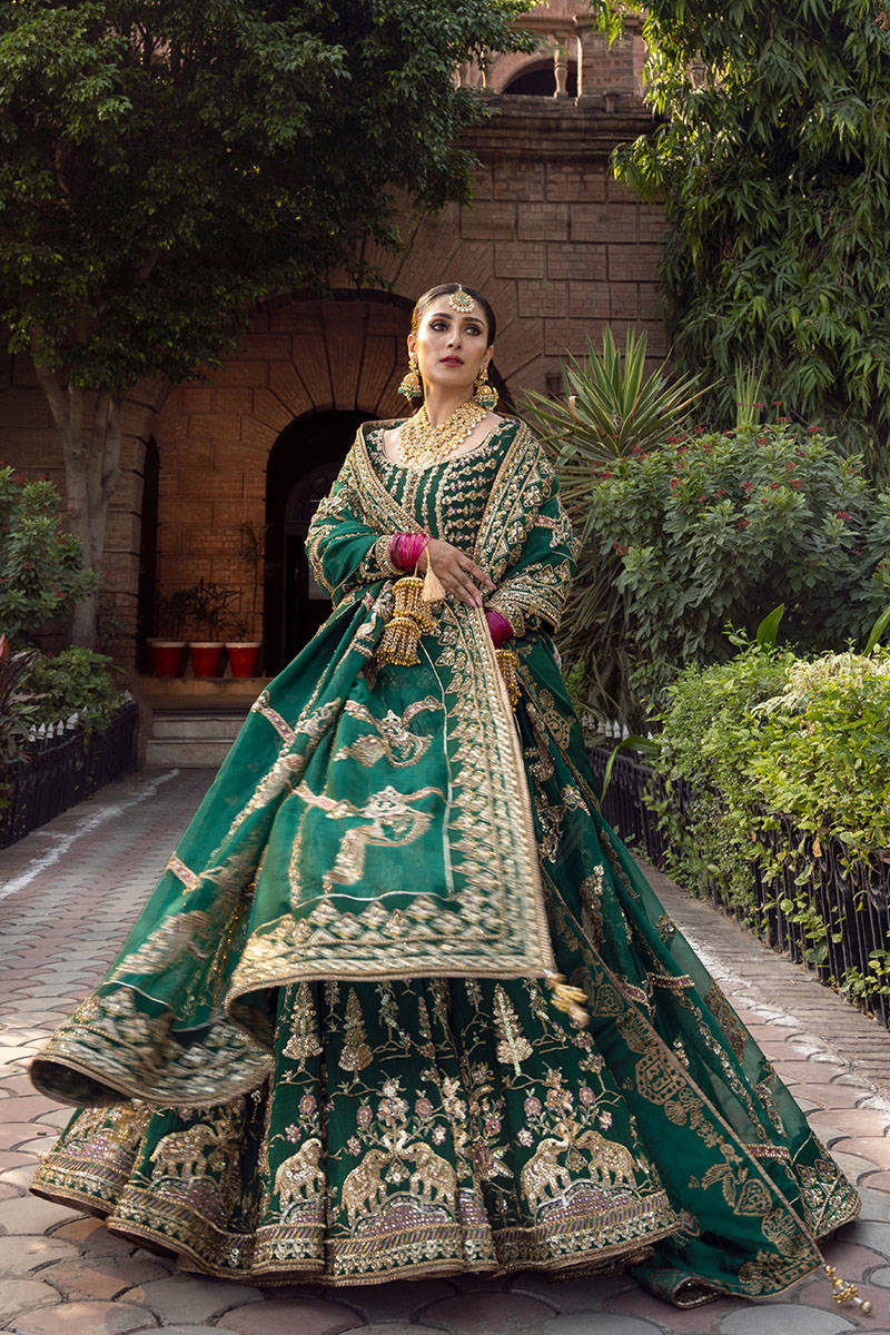 Nazneen Emerald Green Bridal Suit | Salmaqadir