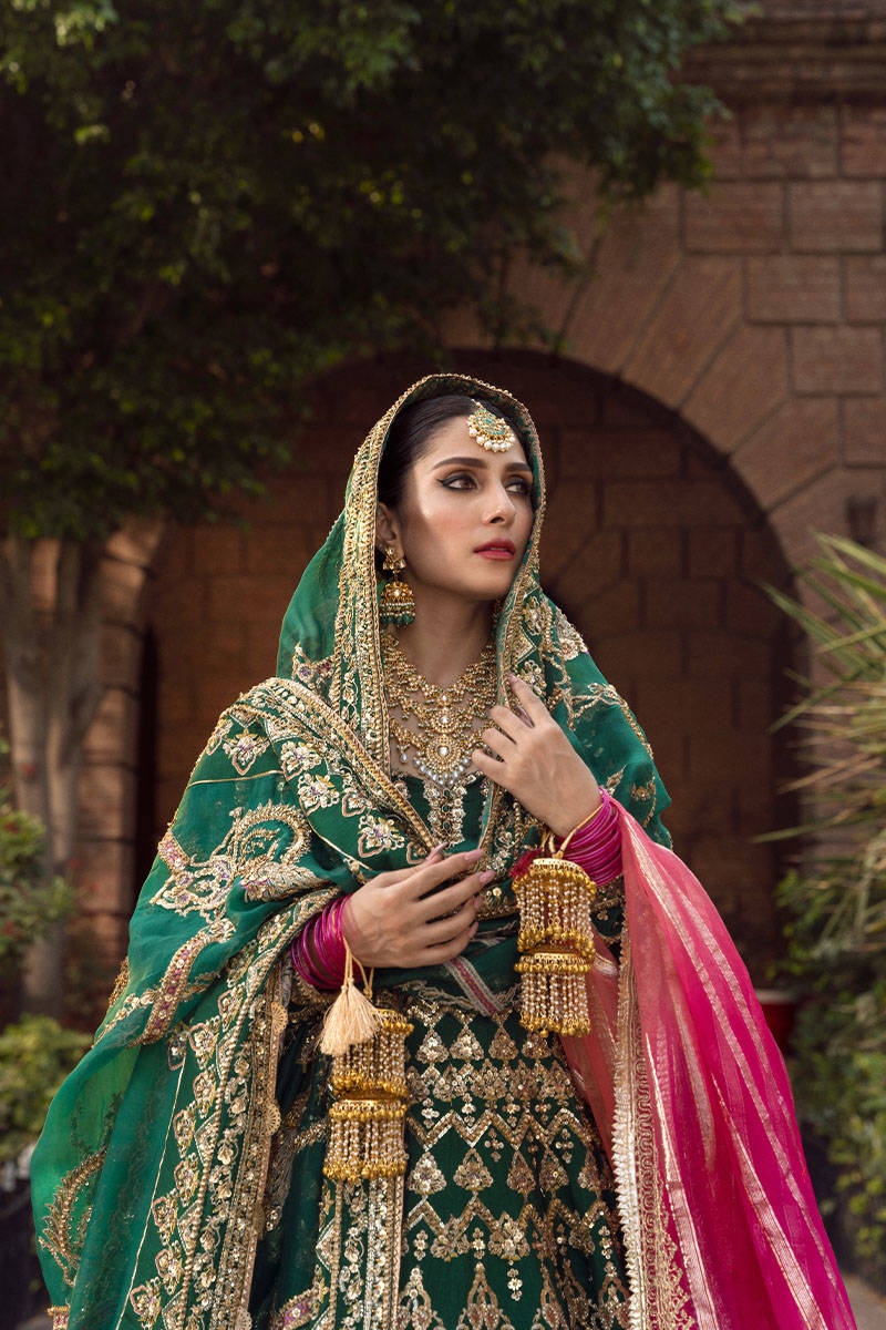 Nazneen Emerald Green Bridal Suit | Salmaqadir