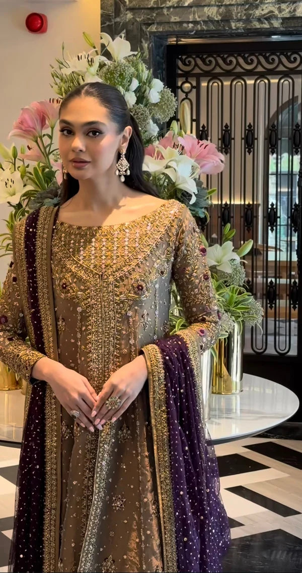 Zari Mesuri luxury Pakistani formal dress for women | Salmaqadir