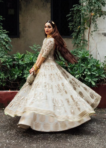 Saheda – Ivory Organza Peshwas & Luxury Pakistani Formal Wear